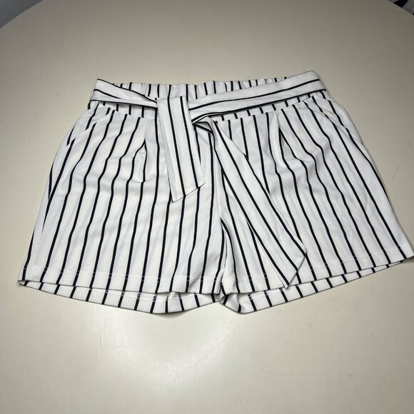 Body By Us Striped Women's Shorts Size 2X - Picture 1 of 7